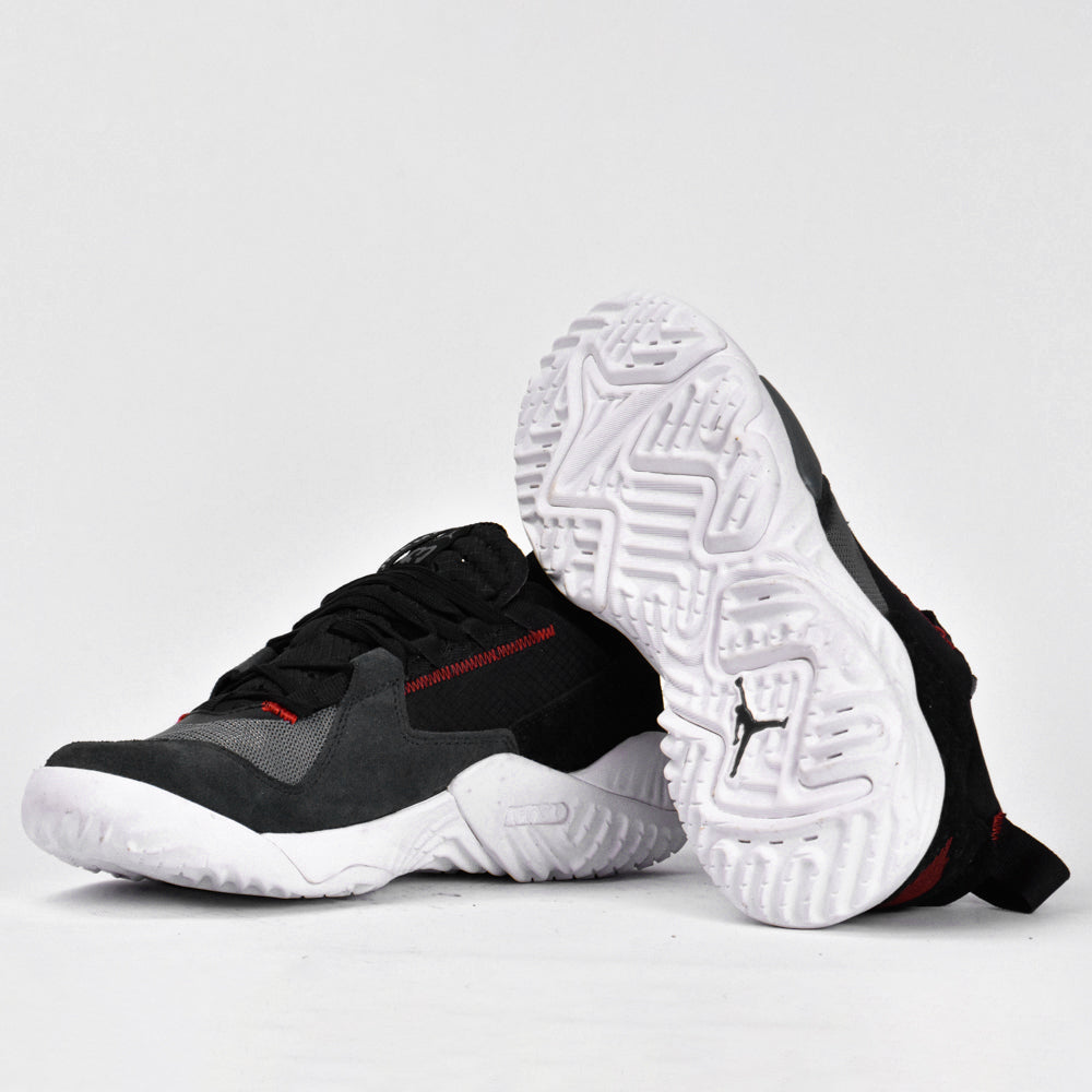 JORDAN DELTA SP BLACK/DARK GREY