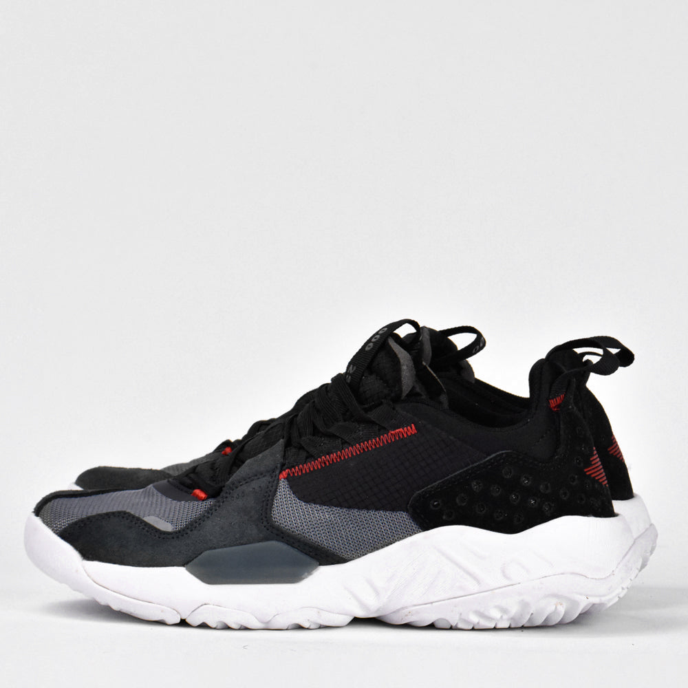 JORDAN DELTA SP BLACK/DARK GREY