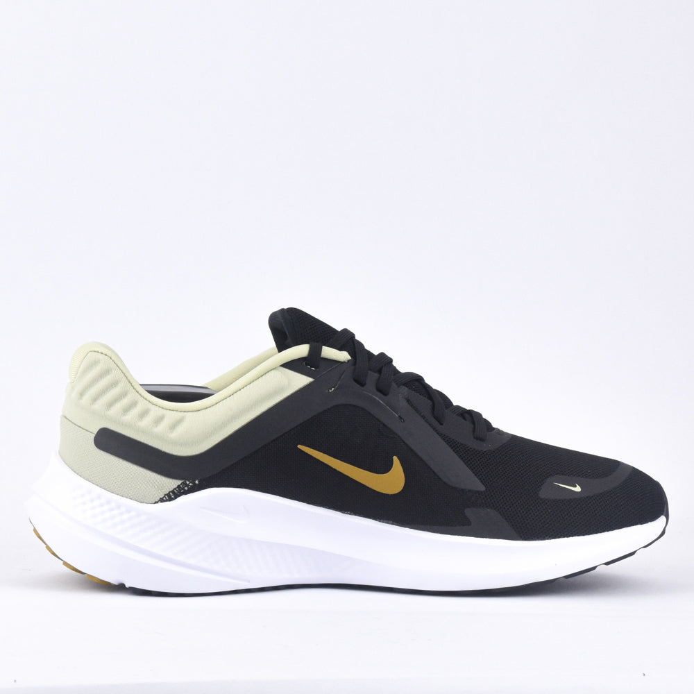 NIKE QUEST 5