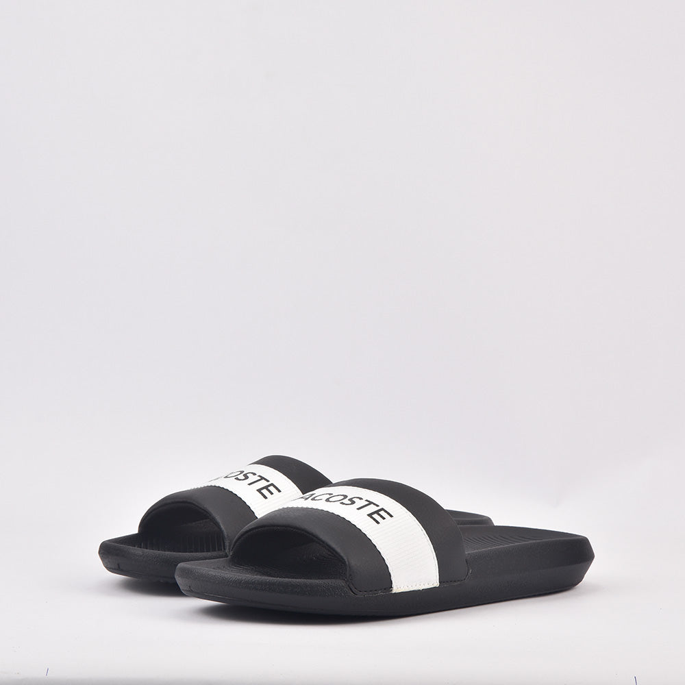 LACOSTE CROCO SLIDE 0721 1 CFA BLK/WHT