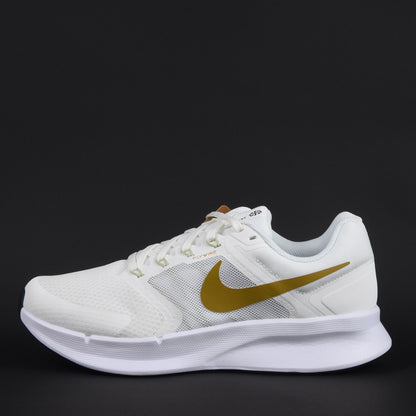 NIKE RUN SWIFT 3 White/Photon Dust/White/Bronzine