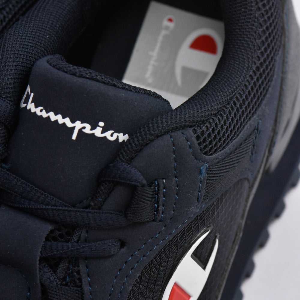 CHAMPION ™ S22147-BS501