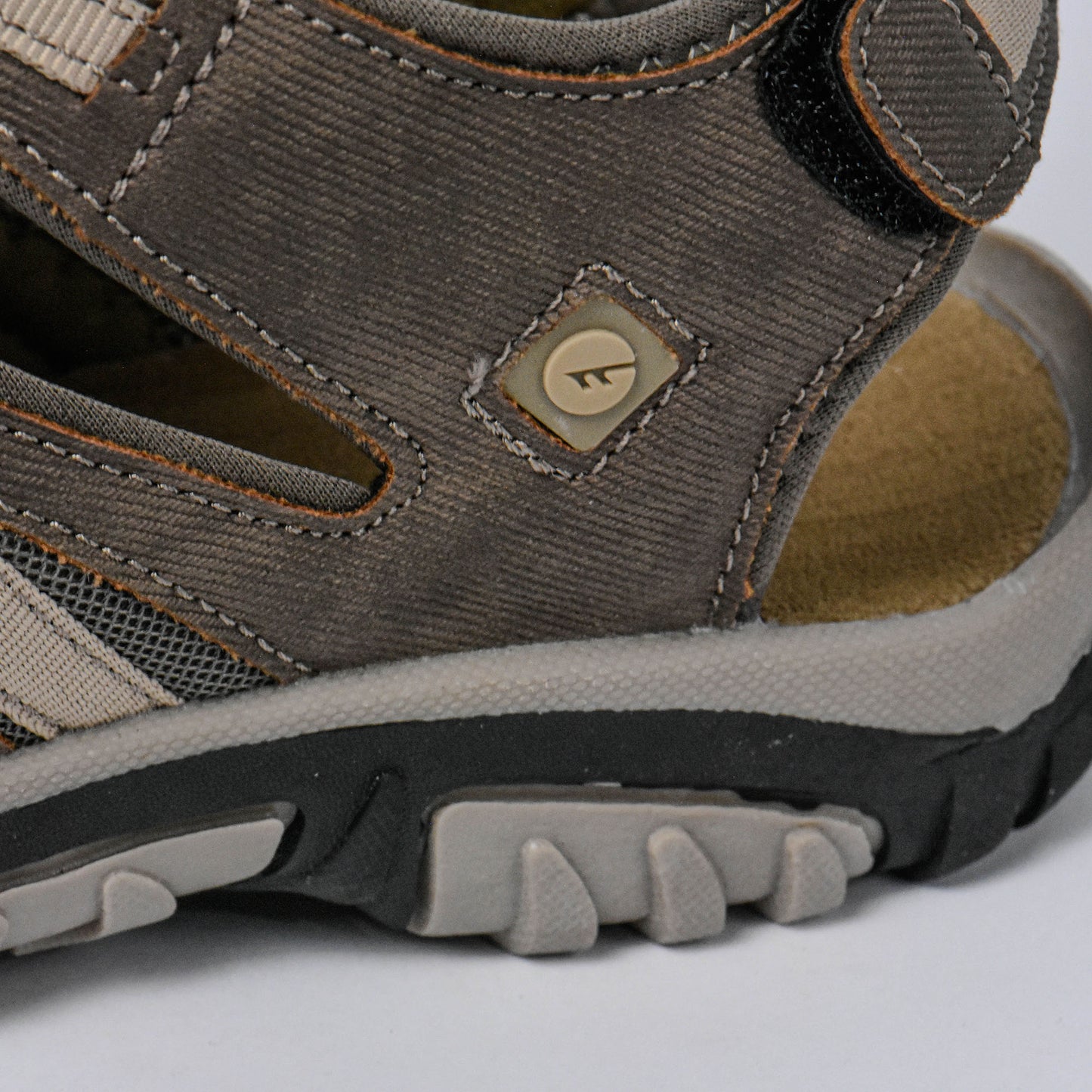 Cove Sport Taupe-Sand